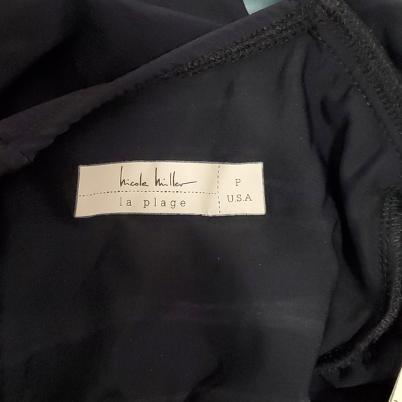 Nicole Miller, swimsuit - Picture 3 of 4